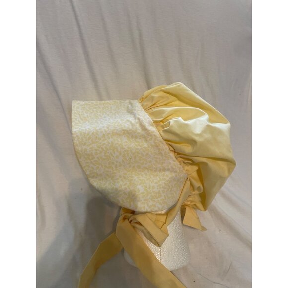 Handcrafted Yellow Prairie Bonnet With Floral Print Cosplay - Picture 3 of 9